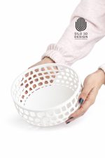 ظرف با سوراخ‌های دفرمه